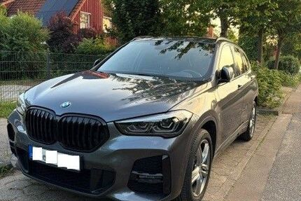 BMW X1 72.000 km 26.000 &euro; Hamburg 22339