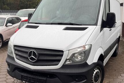 Mercedes-Benz Sprinter 158.000 km 11.890 &euro; Hamburg 22113