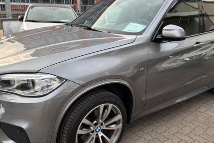 BMW X5 184.574 km 23.950 &euro; Hamburg 22767