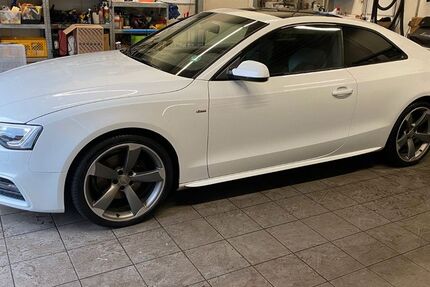 Audi A5 161.000 km 16.900 &euro; Hamburg 22549