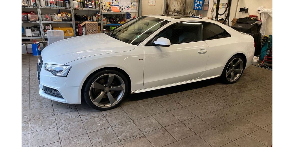 Audi A5 161.000 km 16.900 &euro; Hamburg 22549