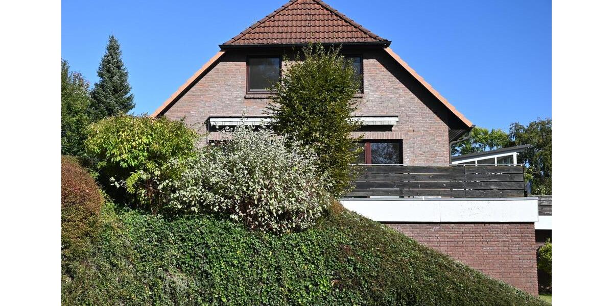 Charmante Doppelhaushälfte - schönes Wohnen mit guter Anbindung 5 zimmer