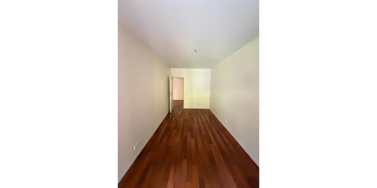 Hochparterre Hamburg Wandsbek - 3 Zimmer, 105 m&sup2;, 560.000&euro; | Angebot:26956257