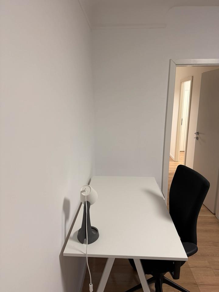 Ab 01.12. 2 Zimmer Whg in 21031 HH Lohbruegge zimmer
