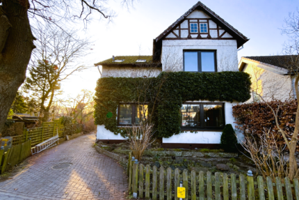 Haus Hamburg Schnelsen - 6.5 Zimmer, 135 m&sup2;, 865.000&euro; | Angebot:25614681