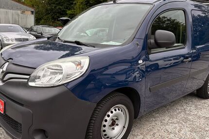 Renault Kangoo 82.000 km 4.450 &euro; Hamburg 21079