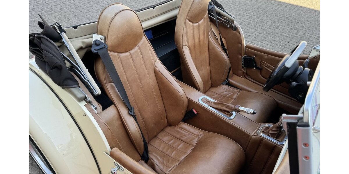 Morgan Plus 8 4.8 AERO8 MAGIC MAGNOLIA Schalter ! 46.000 km 119.999 &euro; Hamburg 22339