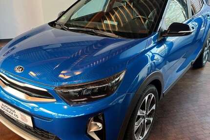 Kia Stonic 25.036 km 16.200 &euro; Hamburg 21149