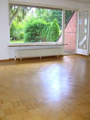 Gepflegtes Reihenmittelhaus in parkähnlicher und dabei zentraler Lage - Reihenmittelhaus Ahrensburg | Angebot:25087589