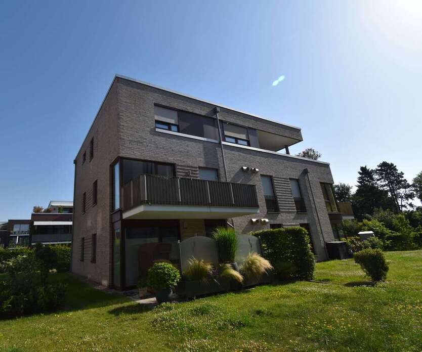 Wohnung zum Mieten in Wedel 1.245 € 82.9 m²
