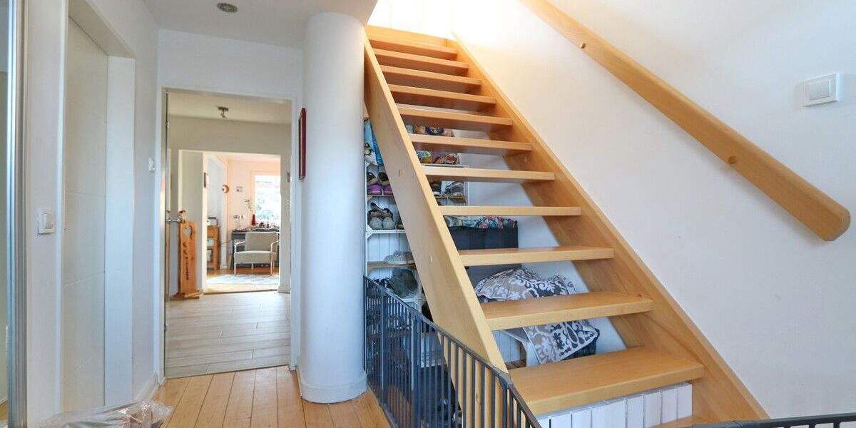 Einfamilienhaus Hamburg Farmsen-Berne - 5 Zimmer, 162 m&sup2;, 695.000&euro; | Angebot:25743546
