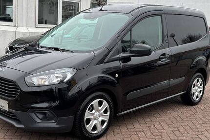 Ford Transit Courier 108.403 km 9.890 € Hamburg 20537