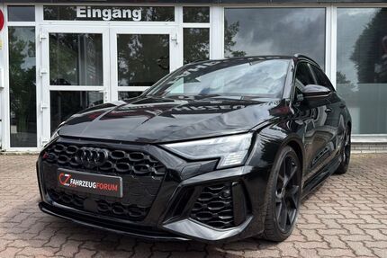 Audi quattro 18.122 km 53.700 € Hamburg 22547