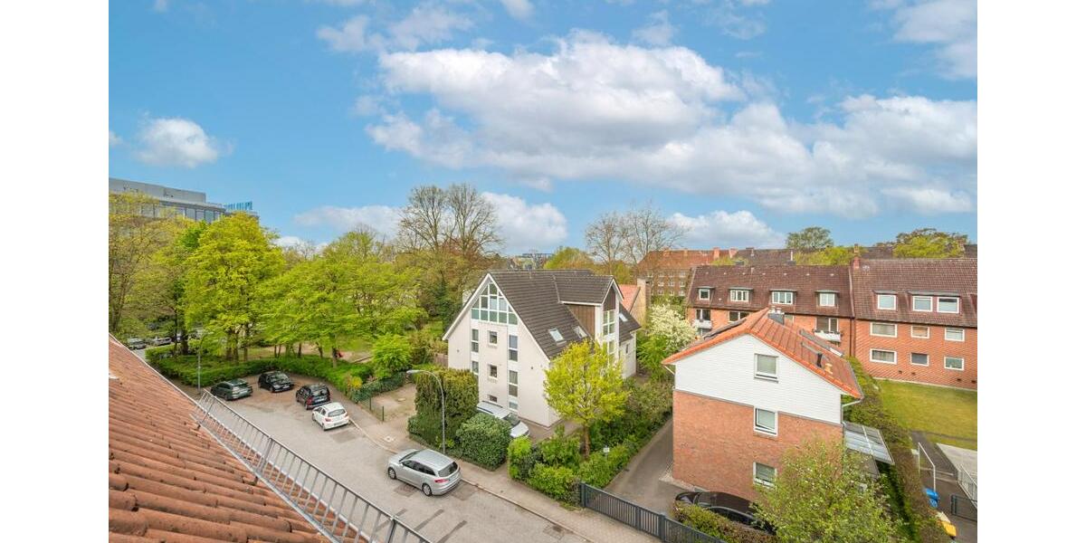 Dachgeschoßwohnung Hamburg Alsterdorf - 2 Zimmer, 56 m&sup2;, 365.000&euro; | Angebot:27147275