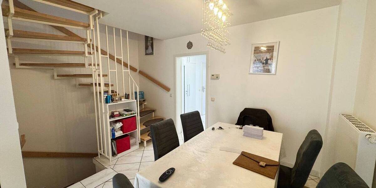 Reihenmittelhaus Hamburg Heimfeld - 5 Zimmer, 117 m&sup2;, 559.000&euro; | Angebot:26840829