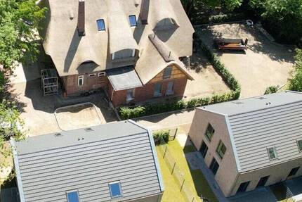 Haus Hamburg Bergstedt - 4 Zimmer, 189 m&sup2;, 2.750&euro; | Angebot:26259261