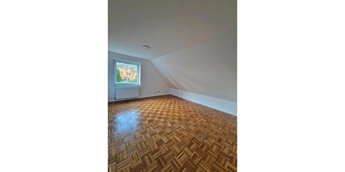 Etagenwohnung Börnsen - 3 Zimmer, 128 m&sup2;, 1.580&euro; | Angebot:26522978