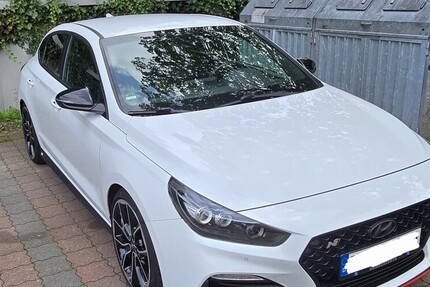 Hyundai i30 55.000 km 24.200 € Hamburg 20038