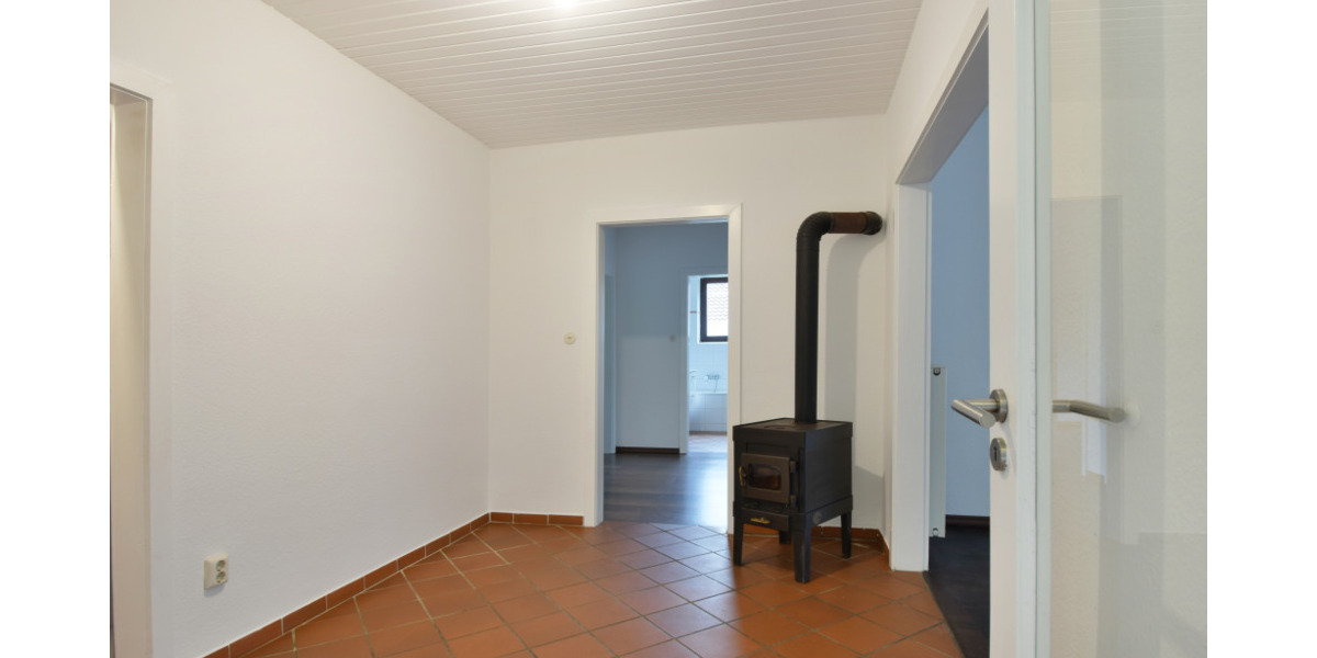 Einfamilienhaus Wentorf - 5 Zimmer, 145 m&sup2;, 2.000&euro; | Angebot:25673414