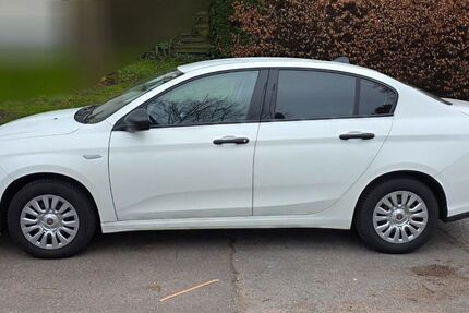 Fiat Tipo 74.000 km 9.900 &euro; Hamburg 22415