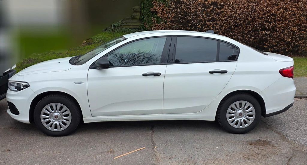 Fiat Tipo 74.000 km 9.900 &euro; Hamburg 22415