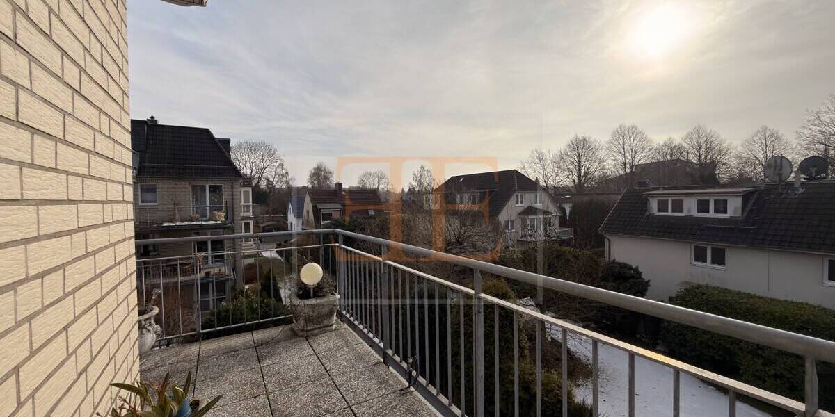 Sonnige 2-Zimmer-Wohnung mit Südbalkon und Tiefgarage in ruhiger Lage von Hamburg-Lurup - Etagenwohnung Hamburg / Lurup Lurup | Angebot:26261236