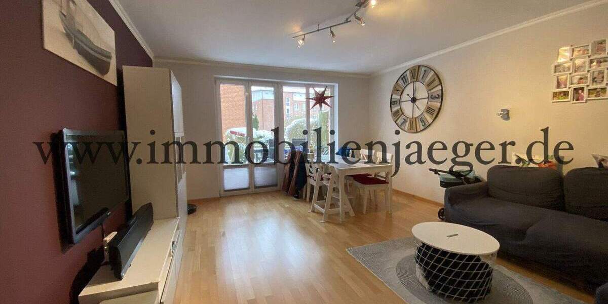 Kohfurth in 2.Hausreihe - helle Eckwohnung im Hochparterre mit Terrasse - 2x Bäder, EBK, TG möglich 4 zimmer