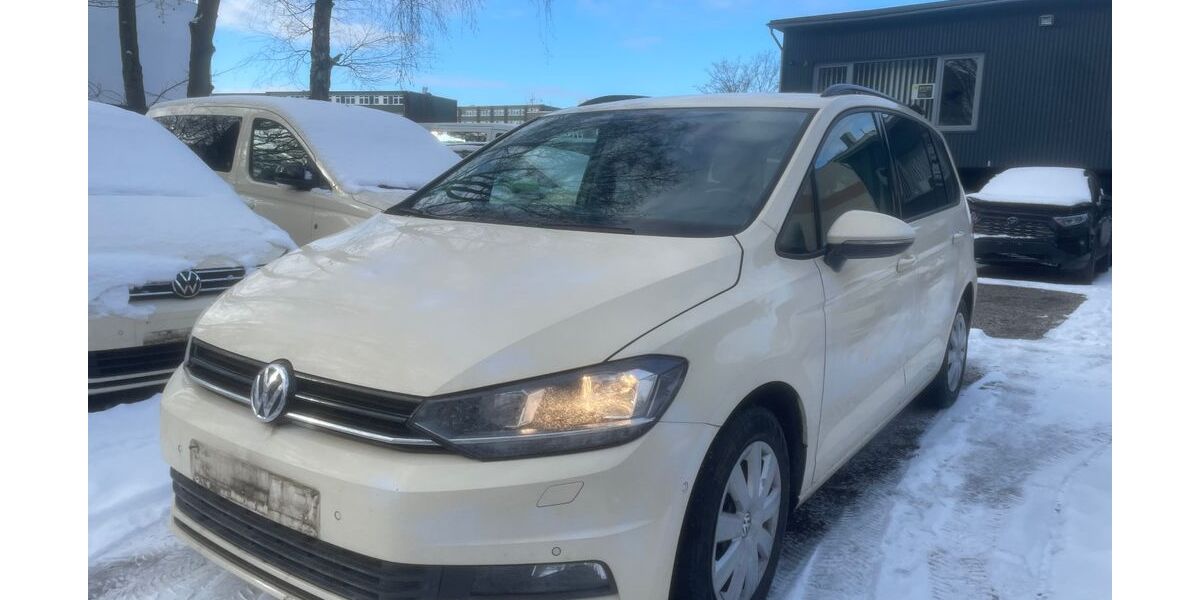 VW Touran 365.000 km 4.700 &euro; Hamburg 20537