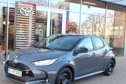 Toyota Yaris 1.516 km 29.890 &euro; Wedel 22880