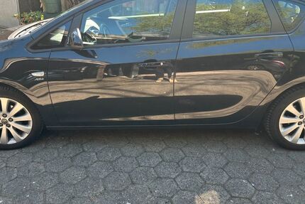 Opel Astra 106.999 km 5.650 &euro; Ahrensburg 22926