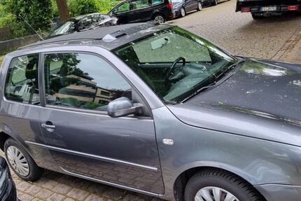 VW Lupo 85.120 km 2.500 &euro; Hamburg 22999