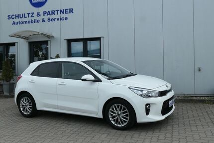 Kia Rio 103.781 km 10.490 &euro; Trittau bei Hamburg 22946