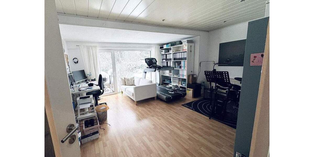 Provisionsfrei! Viel Platz für die Familie - zentrales Wohnen im Grünen! 6 zimmer