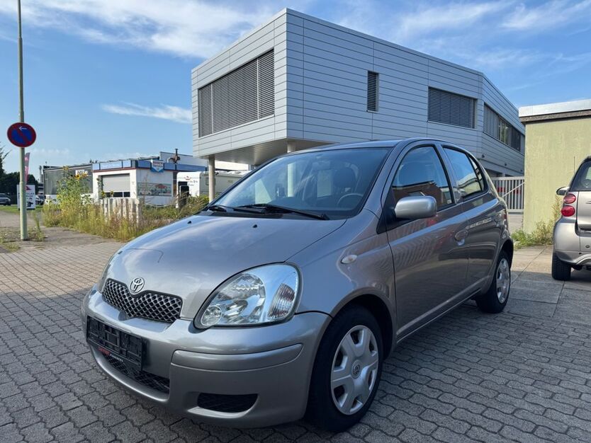 Toyota Yaris 191.500 km 2.750 € Pinneberg 25421