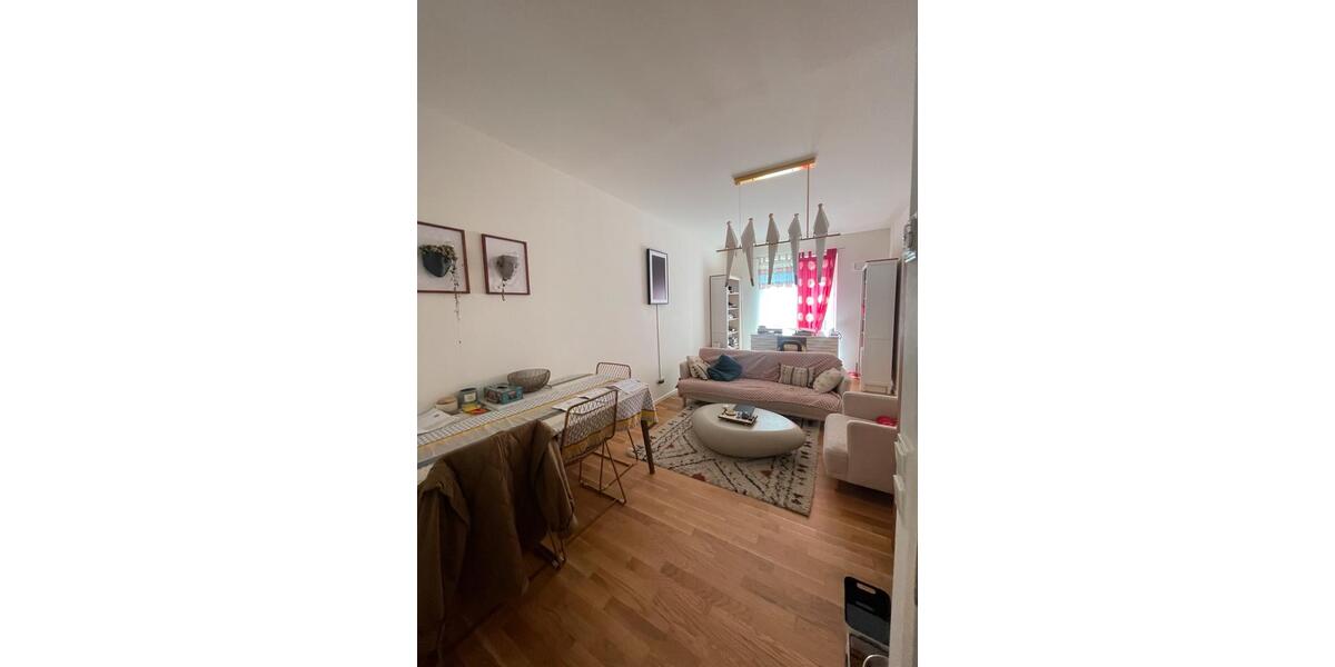 Etagenwohnung Hamburg Stellingen - 2 Zimmer, 65 m&sup2;, 1.500&euro; | Angebot:26405103