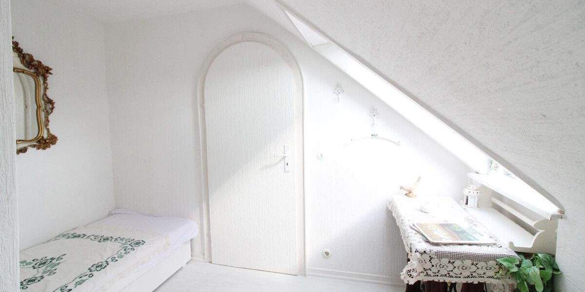 Reihenmittelhaus Norderstedt / Harksheide Harksheide - 6 Zimmer, 110 m&sup2;, 395.000&euro; | Angebot:25361084