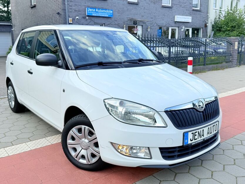 Skoda Fabia 87.655 km 6.450 € Hamburg 22149