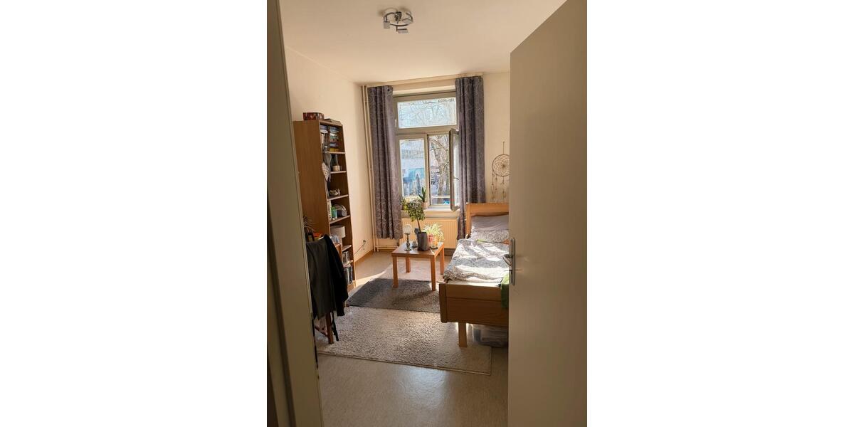 Etagenwohnung Hamburg Sternschanze - 1 Zimmer, 13 m&sup2;, 650&euro; | Angebot:25902901