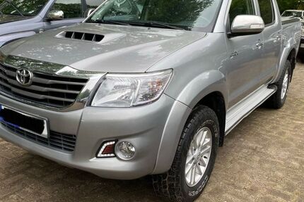 Toyota Hilux 200.000 km 19.700 &euro; Hamburg 20535