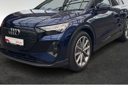 Audi Q4 e-tron 18.117 km 36.950 &euro; Hamburg 22529
