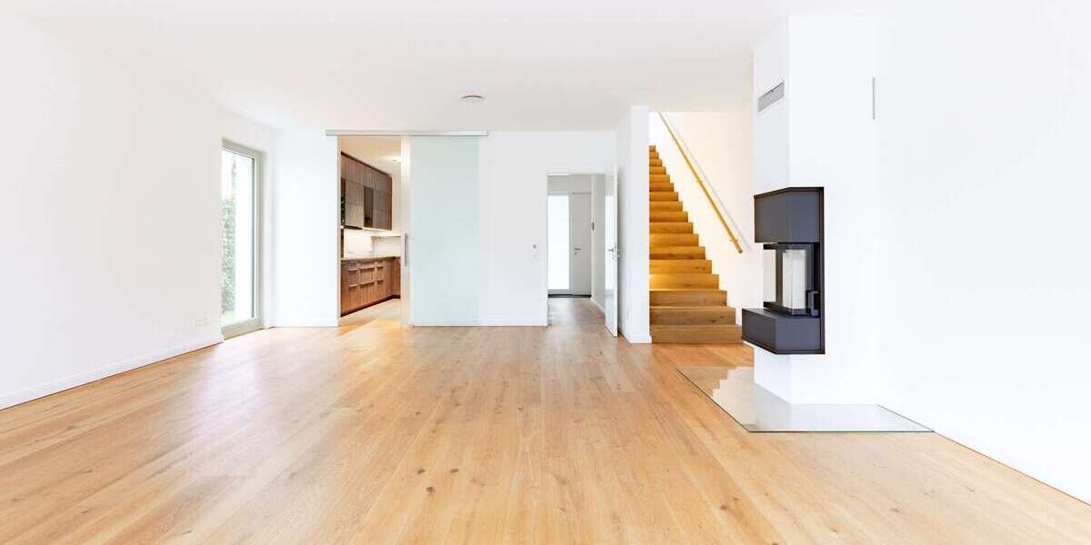 Haus zum Kaufen in Hamburg Blankenese 2.050.000 € 196 m² 5.5 zimmer