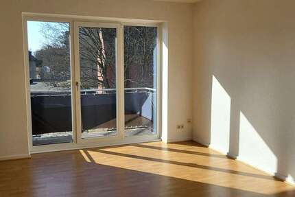 Wohnung zum Mieten in Hamburg 648 € 51 m² 2 zimmer