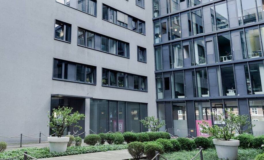 Moderne Büroplätze zur Untermiete - voll möbliert & Stellplatzoption - All-in-Miete