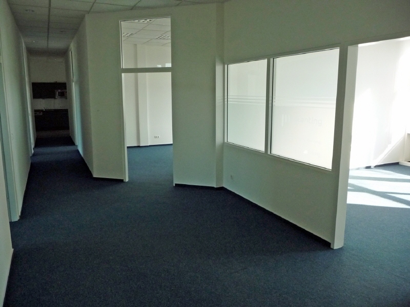 265m² Bürofläche in verkehrsgünstiger Lage zimmer