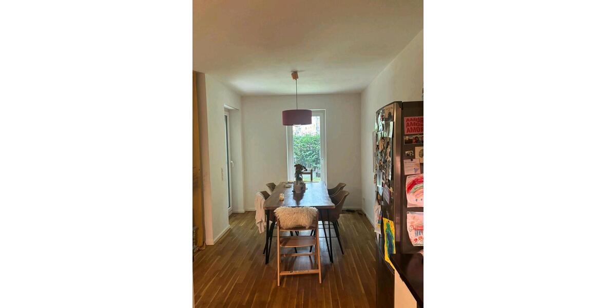 Etagenwohnung Hamburg Altona-Nord - 3 Zimmer, 90 m&sup2;, 1.500&euro; | Angebot:26164418