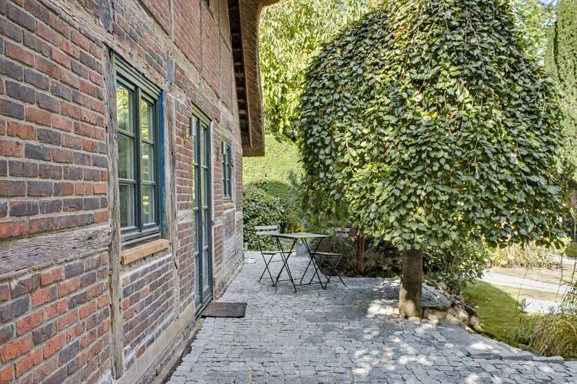 Haus zum Kaufen in Reinbek 1.290.000 € 182 m² 5 zimmer