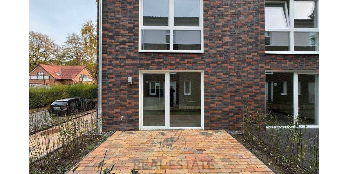 Erstbezug! Stilvolles Reihenhaus in begehrter Lage von Volksdorf 5 zimmer