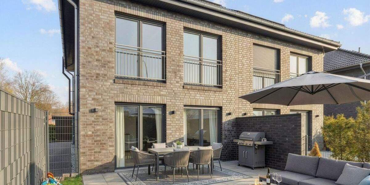 Doppelhaushälfte Norderstedt Glashütte - 4 Zimmer, 140 m&sup2;, 695.000&euro; | Angebot:25301633