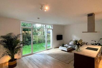 Wohnung Hamburg Altona - 2.5 Zimmer, 75 m&sup2;, 2.400&euro; | Angebot:26111454