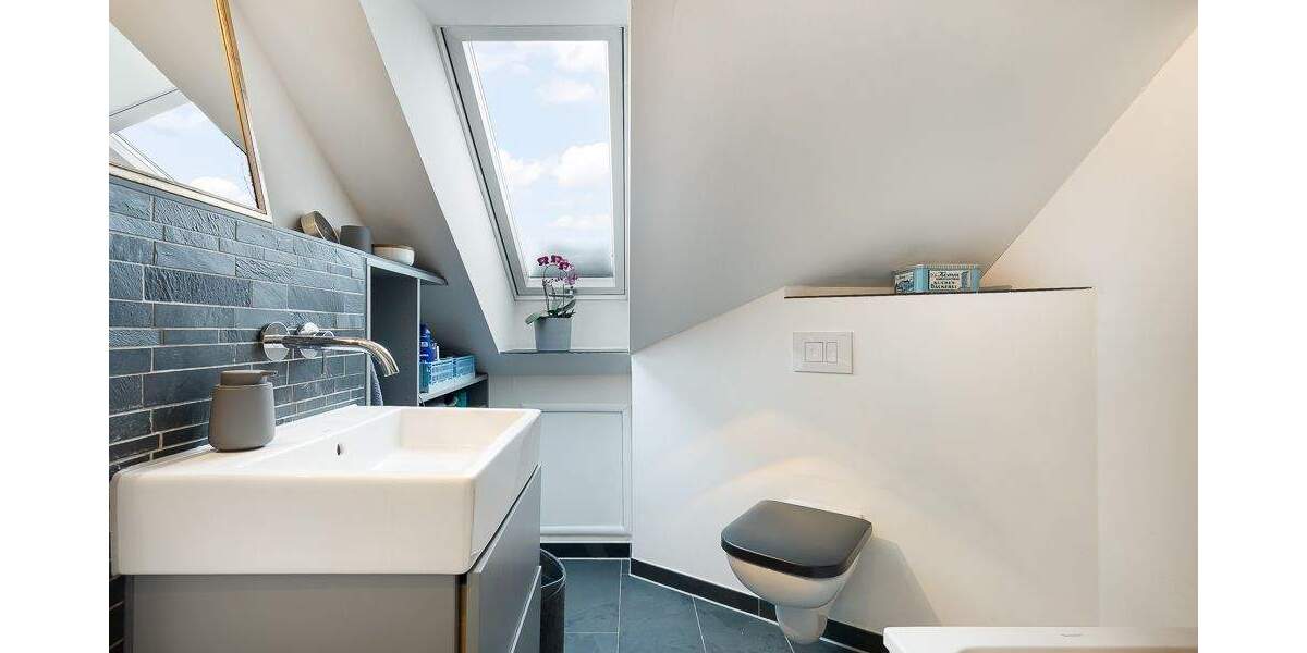 Modern, nachhaltig & kindgerechtes Wohnen: Familienglück in Alt-Osdorf 5 zimmer